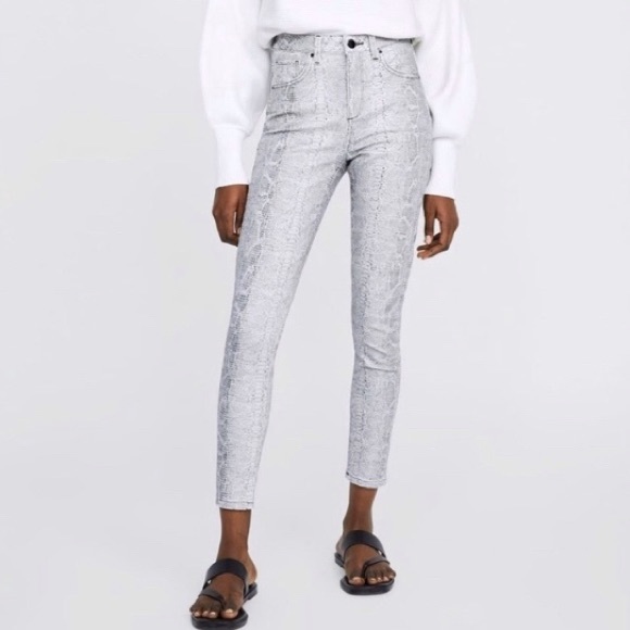 Zara Grey Snakeskin Print Skinny Jeans 6
